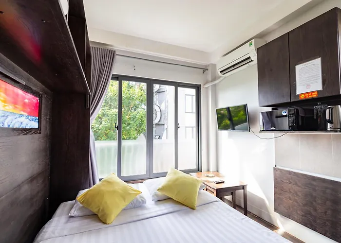 Cozy Riverview Of Livinginn