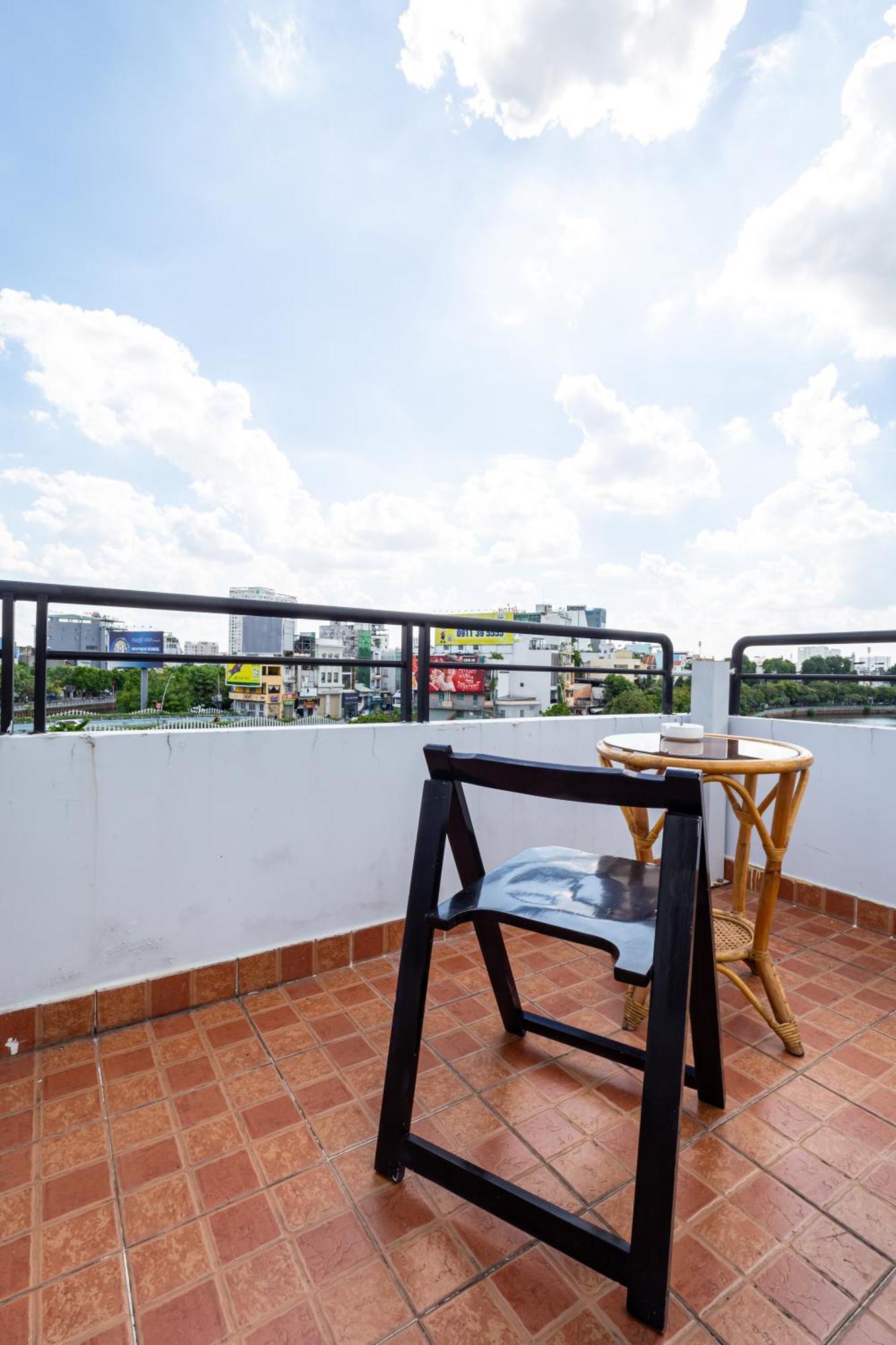 Apartamento Cozy Riverview Of Livinginn *